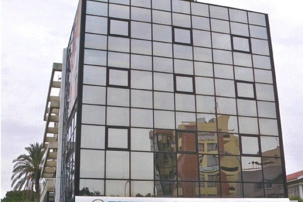 Το 1990, ο εκθεσιακός χώρος της εταιρείας στη Λευκωσία ανακαινίστηκε και μετατράπηκε σε έναν σύγχρονο πύργο με επιφάνεια από καθρέφτη.